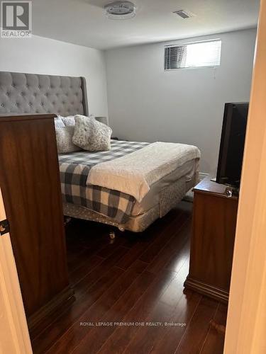 148 Ellwood Drive, Caledon, ON - Indoor Photo Showing Bedroom