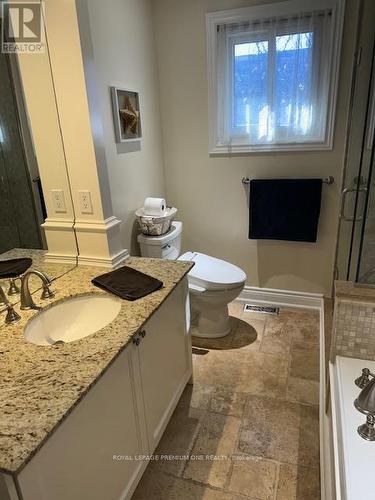 148 Ellwood Drive, Caledon, ON - Indoor Photo Showing Bathroom