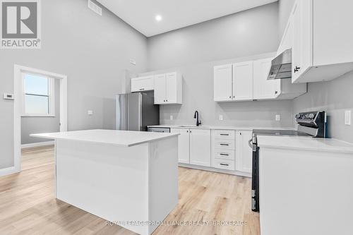 299 Arthur Street, Gananoque, ON - Indoor Photo Showing Kitchen