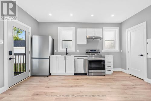 299 Arthur Street, Gananoque, ON - Indoor Photo Showing Kitchen