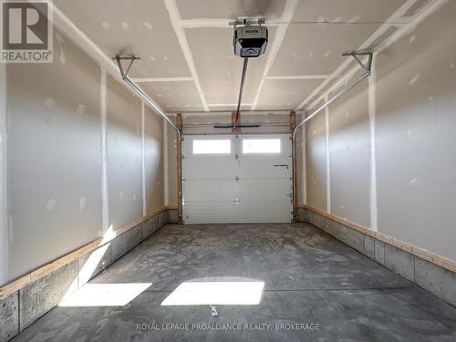 458 Buckthorn Drive, Kingston (City Northwest), ON - Indoor Photo Showing Garage