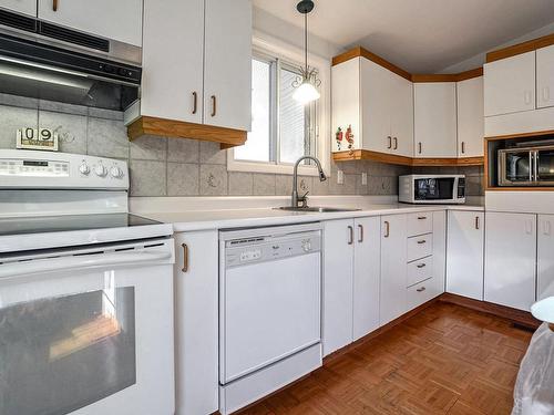 Cuisine - 533 Rue Maple, Otterburn Park, QC - Indoor Photo Showing Kitchen