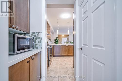 10279 Woodbine Avenue, Markham, ON - Indoor Photo Showing Other Room