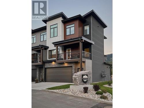 700 Riverside Way Unit# 201, Fernie, BC - Outdoor With Balcony With Facade