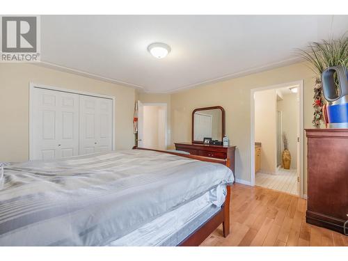 822 Raymer Road, Kelowna, BC - Indoor Photo Showing Bedroom