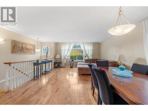 822 Raymer Road, Kelowna, BC - Indoor Photo Showing Dining Room