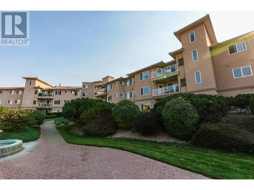 6805 Cottonwood Drive Unit# 400, Osoyoos, BC - Outdoor