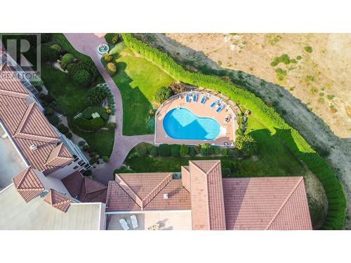 6805 Cottonwood Drive Unit# 400, Osoyoos, BC - Outdoor With In Ground Pool