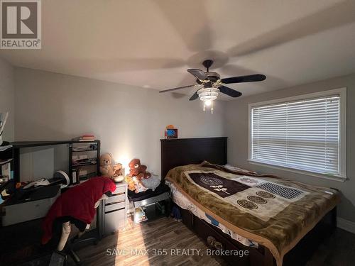 40 Ashwood Crescent, Brampton, ON - Indoor Photo Showing Bedroom