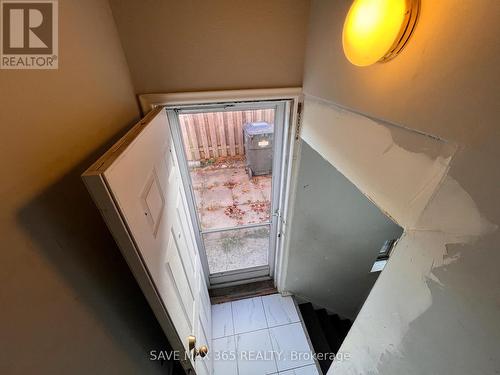 40 Ashwood Crescent, Brampton, ON - Indoor Photo Showing Other Room