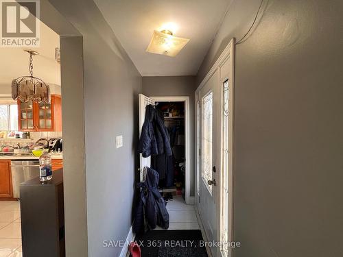 40 Ashwood Crescent, Brampton, ON - Indoor Photo Showing Other Room