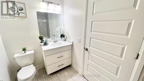 334 - 128 Grovewood Common, Oakville, ON - Indoor Photo Showing Bathroom