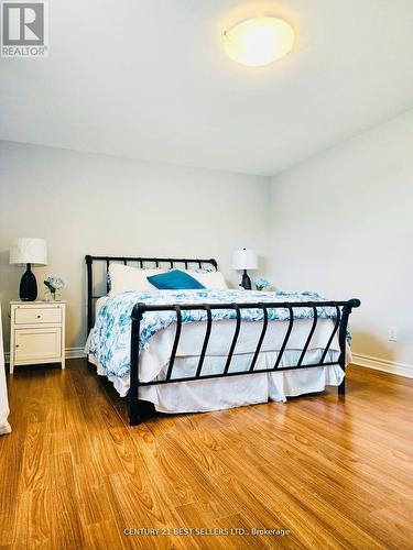 46 - 400 Bloor Street, Mississauga, ON - Indoor Photo Showing Bedroom