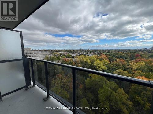 1410 - 202 Burnhamthorpe Road E, Mississauga, ON - Outdoor With View