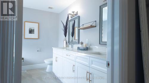 1563 Virtue Lane, Windsor, ON - Indoor Photo Showing Bathroom