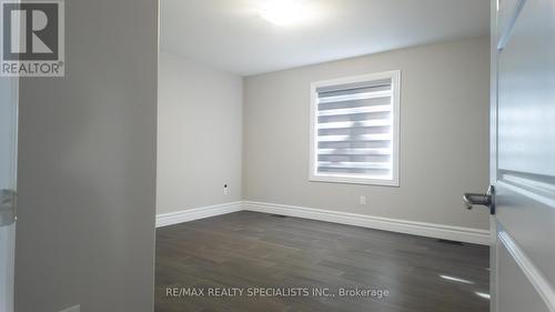 1563 Virtue Lane, Windsor, ON - Indoor Photo Showing Other Room