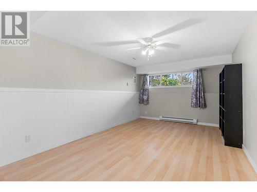 1350 Maple Road, Kelowna, BC - Indoor Photo Showing Other Room