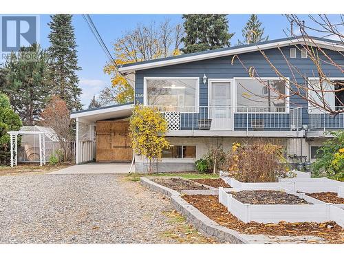 1350 Maple Road, Kelowna, BC - Outdoor