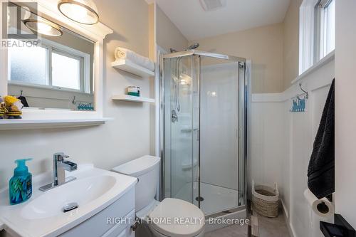 961 Curtis Crescent, Cobourg, ON - Indoor Photo Showing Bathroom