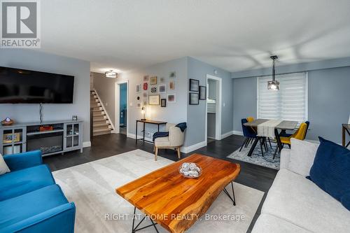 961 Curtis Crescent, Cobourg, ON - Indoor Photo Showing Living Room