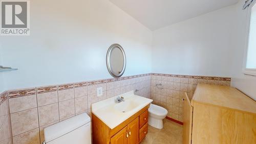 14643 221 Road, Fort St. John, BC - Indoor Photo Showing Bathroom