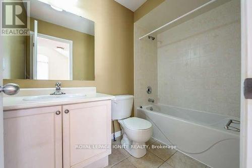 1181 Stire Street, Oshawa, ON - Indoor Photo Showing Bathroom