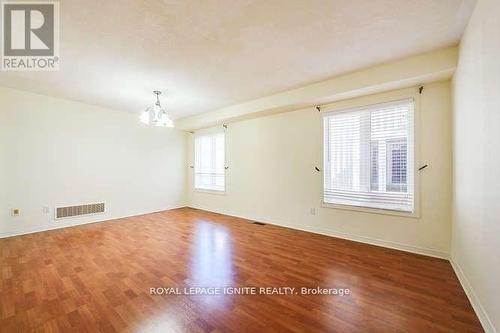 1181 Stire Street, Oshawa, ON - Indoor Photo Showing Other Room