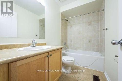 1181 Stire Street, Oshawa, ON - Indoor Photo Showing Bathroom