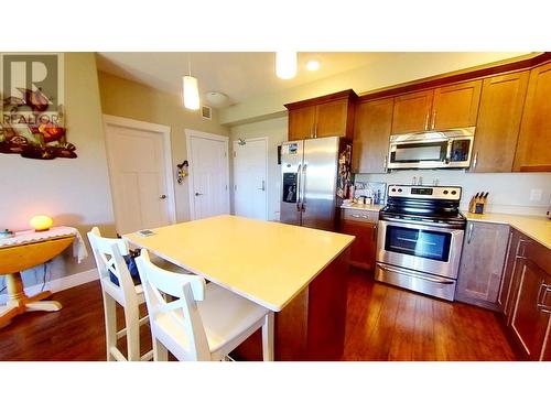 106 11205 105 Avenue, Fort St. John, BC - Indoor Photo Showing Kitchen