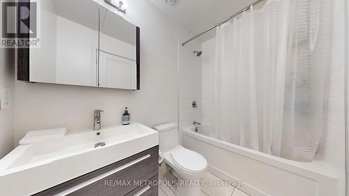 614 - 180 Enterprise Boulevard, Markham, ON - Indoor Photo Showing Bathroom