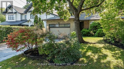 3 Humber Ridge Drive, Toronto, ON - Outdoor