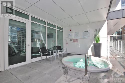 199 Slater Street Unit#2210, Ottawa, ON -  With In Ground Pool With Exterior