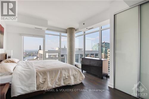 2210 - 199 Slater Street, Ottawa, ON - Indoor Photo Showing Bedroom