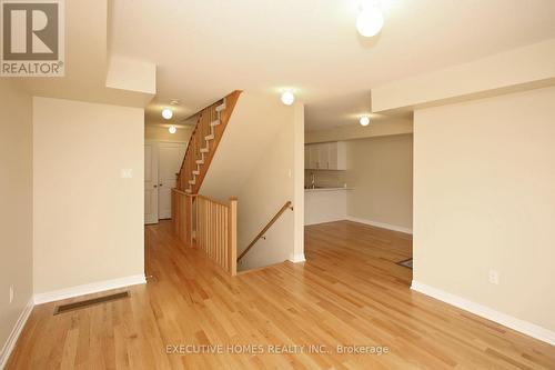 237 Lord Elgin Lane, Clarington, ON - Indoor Photo Showing Other Room