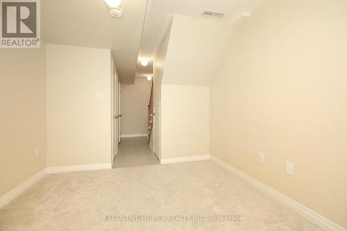 237 Lord Elgin Lane, Clarington, ON - Indoor Photo Showing Other Room