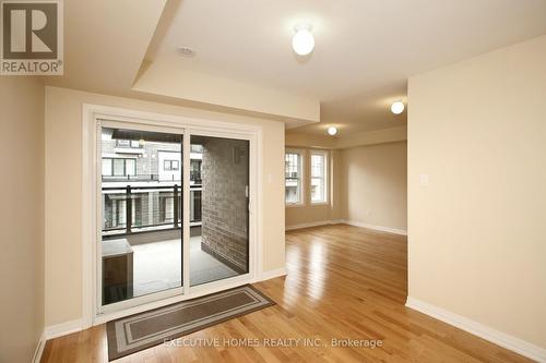 237 Lord Elgin Lane, Clarington, ON - Indoor Photo Showing Other Room