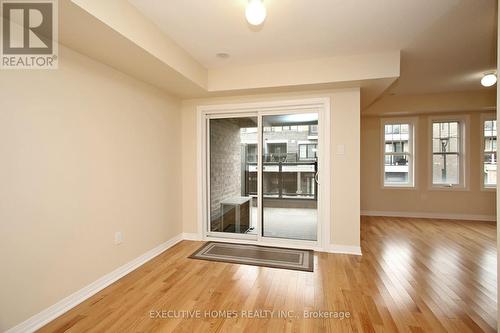 237 Lord Elgin Lane, Clarington, ON - Indoor Photo Showing Other Room