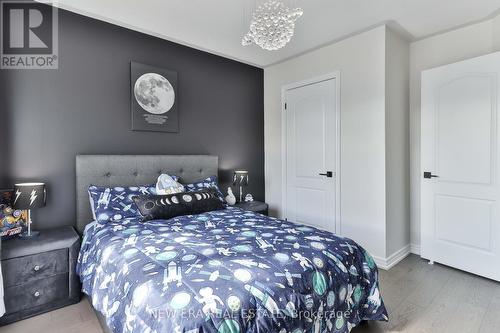 37 Mantle Avenue, Whitchurch-Stouffville, ON - Indoor Photo Showing Bedroom