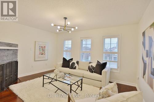 135 Stonebriar Drive, Vaughan, ON - Indoor Photo Showing Living Room With Fireplace