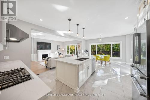 151 Highland Crescent, Toronto, ON - Indoor Photo Showing Kitchen