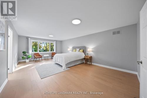 151 Highland Crescent, Toronto, ON - Indoor Photo Showing Bedroom