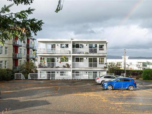 303-501 9Th Ave, Campbell River, BC - Outdoor