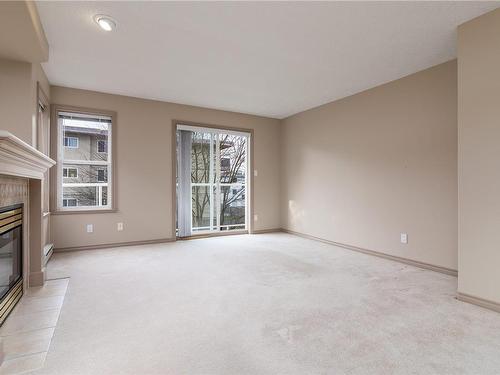 306-320 Menzies St, Victoria, BC - Indoor With Fireplace