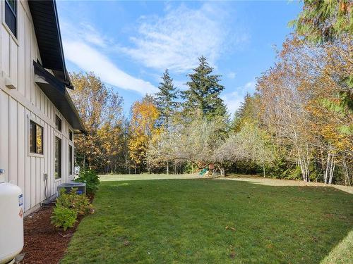 880 Ohiat Rd, Qualicum Beach, BC 