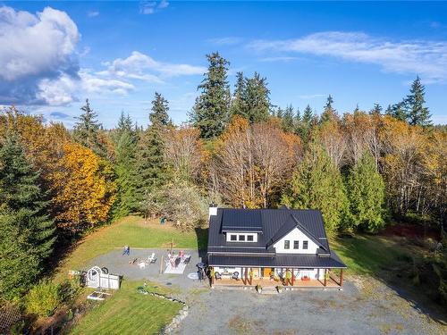 880 Ohiat Rd, Qualicum Beach, BC 