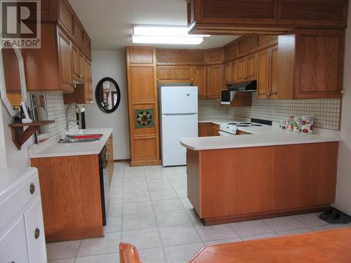 1775 10Th Avenue, Prince George, BC - Indoor Photo Showing Kitchen