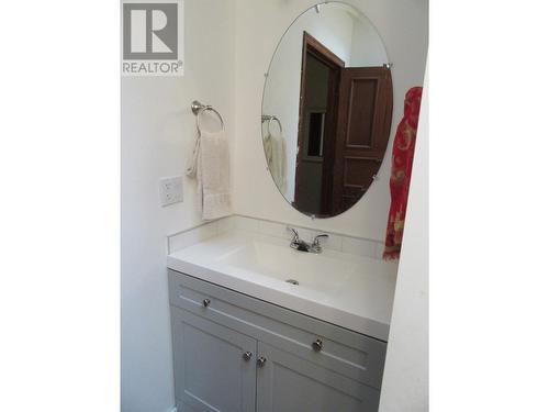 1775 10Th Avenue, Prince George, BC - Indoor Photo Showing Bathroom