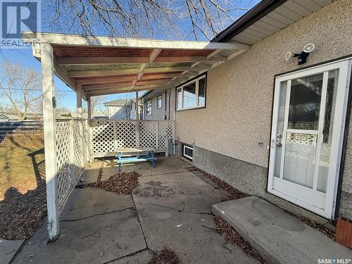 1332 6Th Avenue Nw, Moose Jaw, SK - Outdoor With Deck Patio Veranda With Exterior