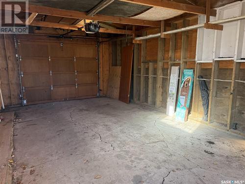 1332 6Th Avenue Nw, Moose Jaw, SK - Indoor Photo Showing Garage