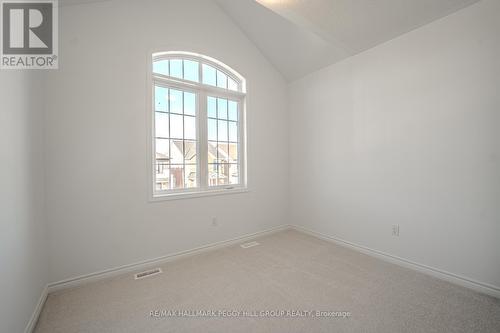 713 Mika Street, Innisfil, ON - Indoor Photo Showing Other Room